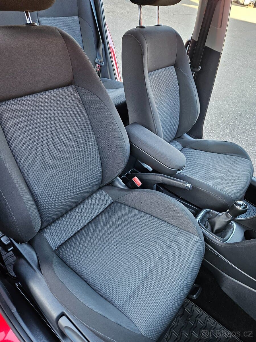 2017 Volkswagen POLO - 13