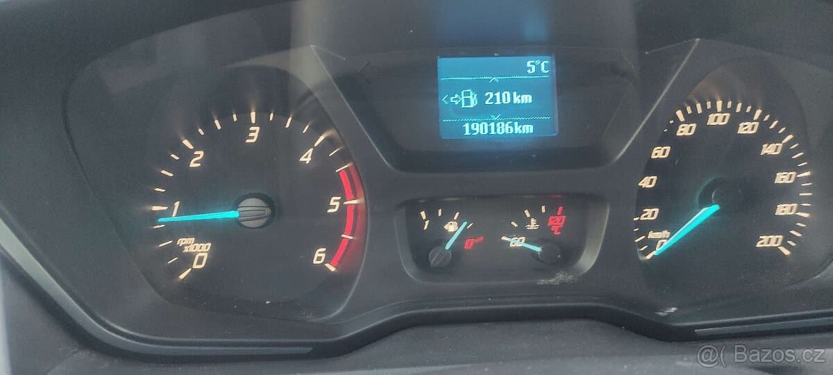 2015 Ford TRANSIT - 13