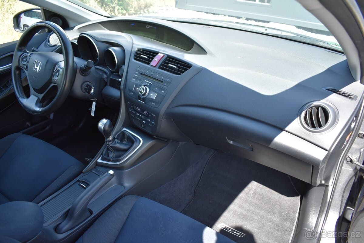 2013 Honda CIVIC - 13