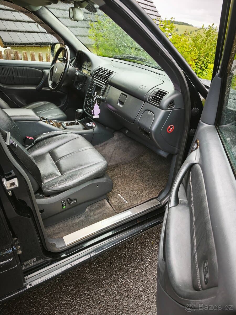 Mercedes-Benz M-CLASS - 13