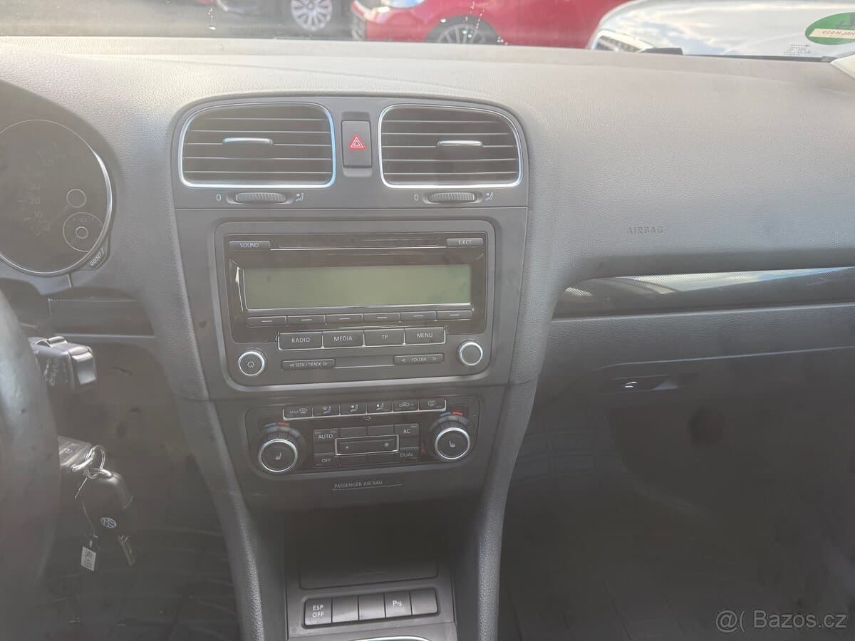 2009 Volkswagen GOLF - 13