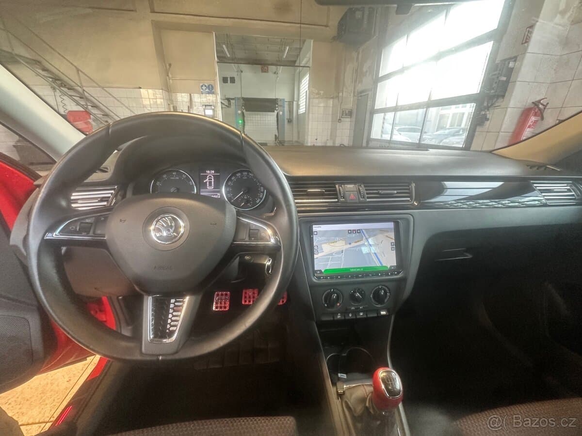 2014 Škoda RAPID - 13