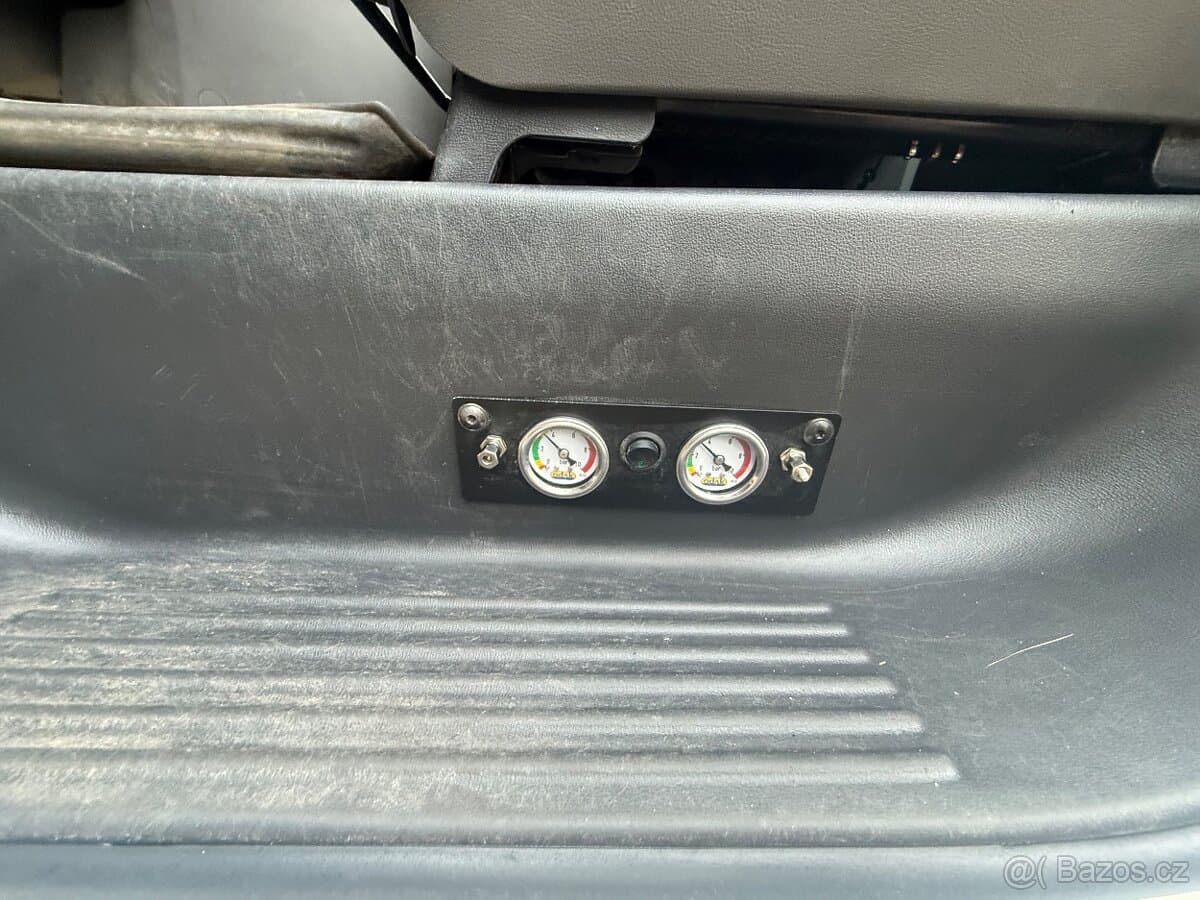 2018 Hyundai H-1 - 13