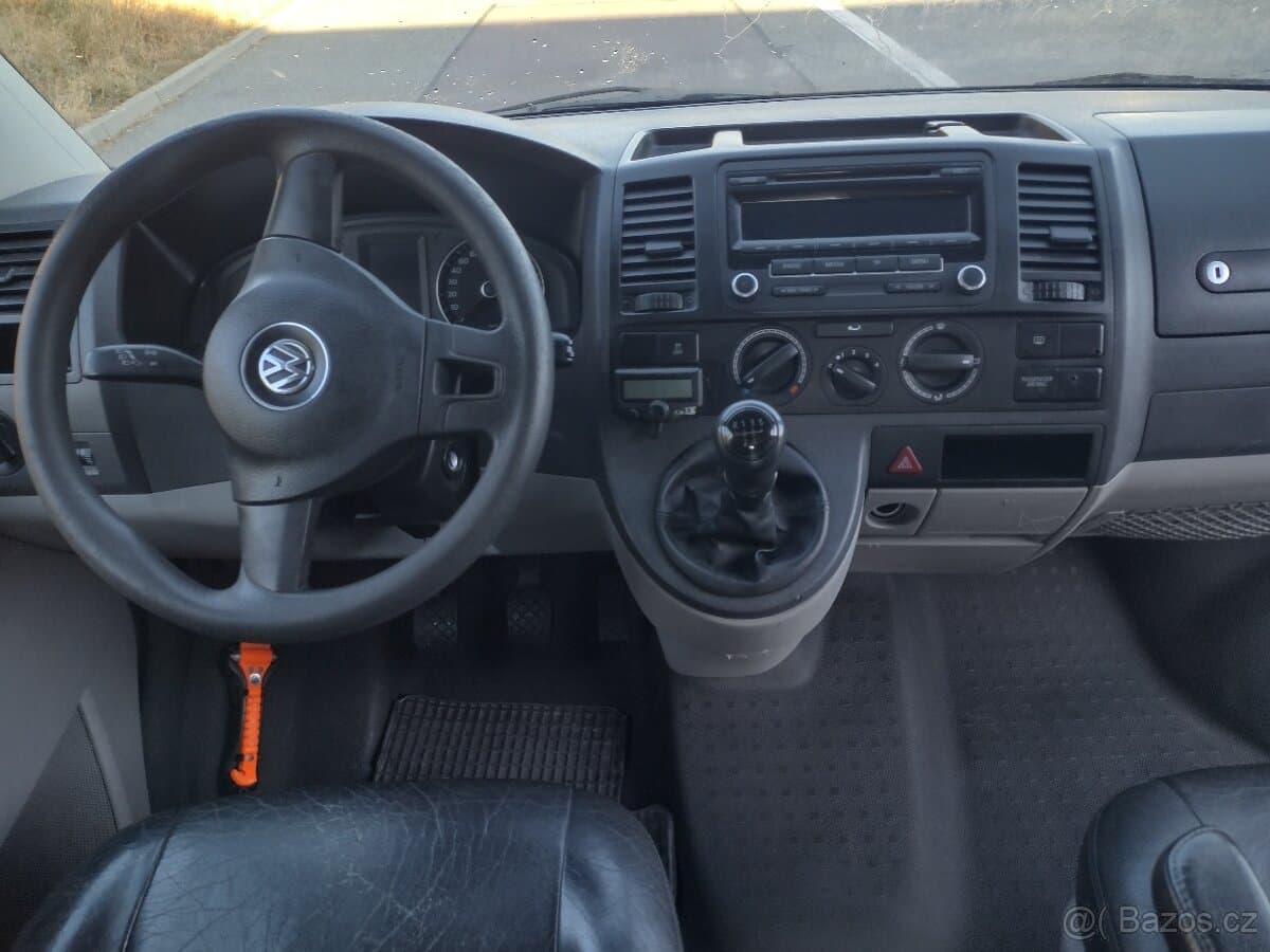 2010 Volkswagen TRANSPORTER - 13