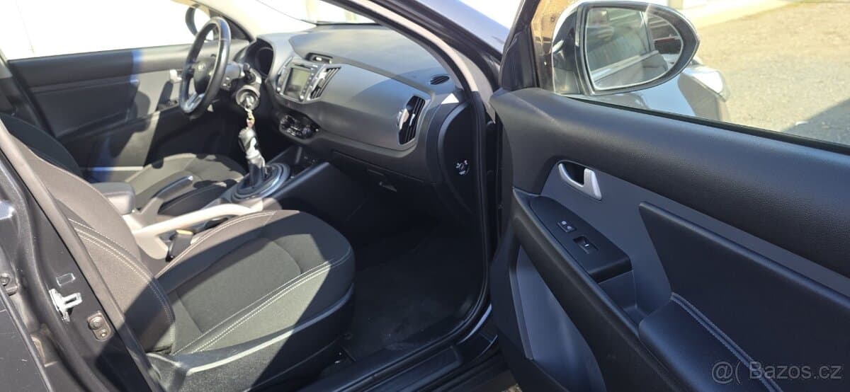 2016 Kia SPORTAGE - 13