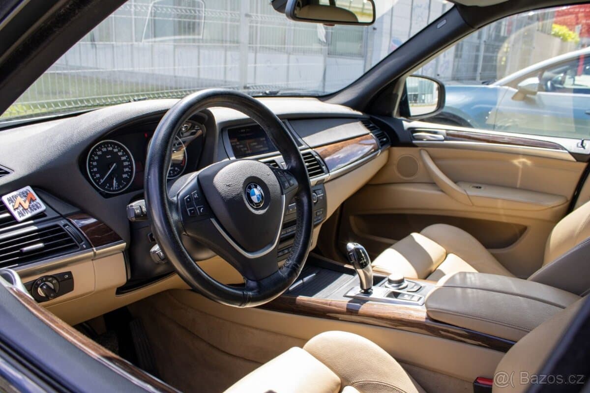 2009 BMW X5 - 13