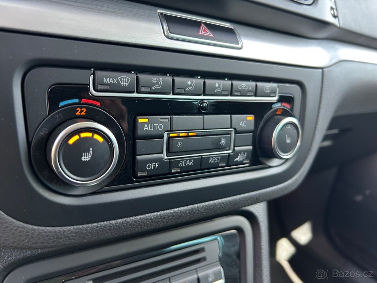 2011 Volkswagen SHARAN - 13