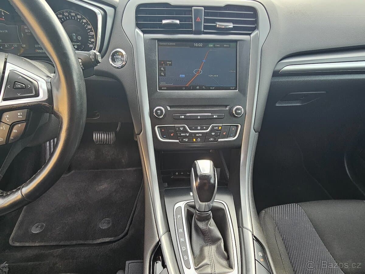 2015 Ford MONDEO - 13