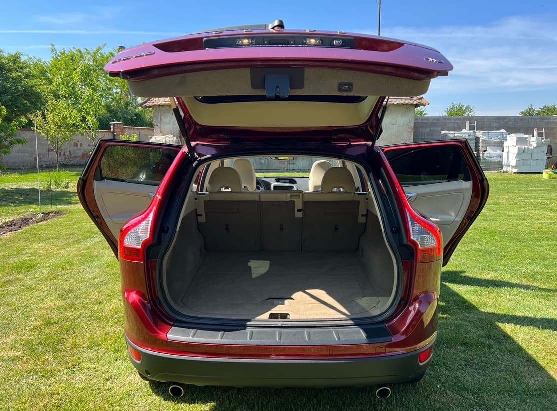 2010 Volvo XC60 - 13
