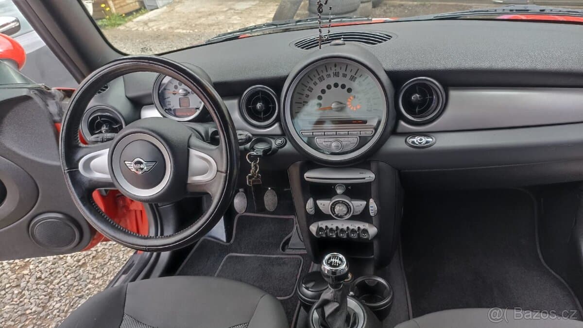 2009 Mini COOPER - 13