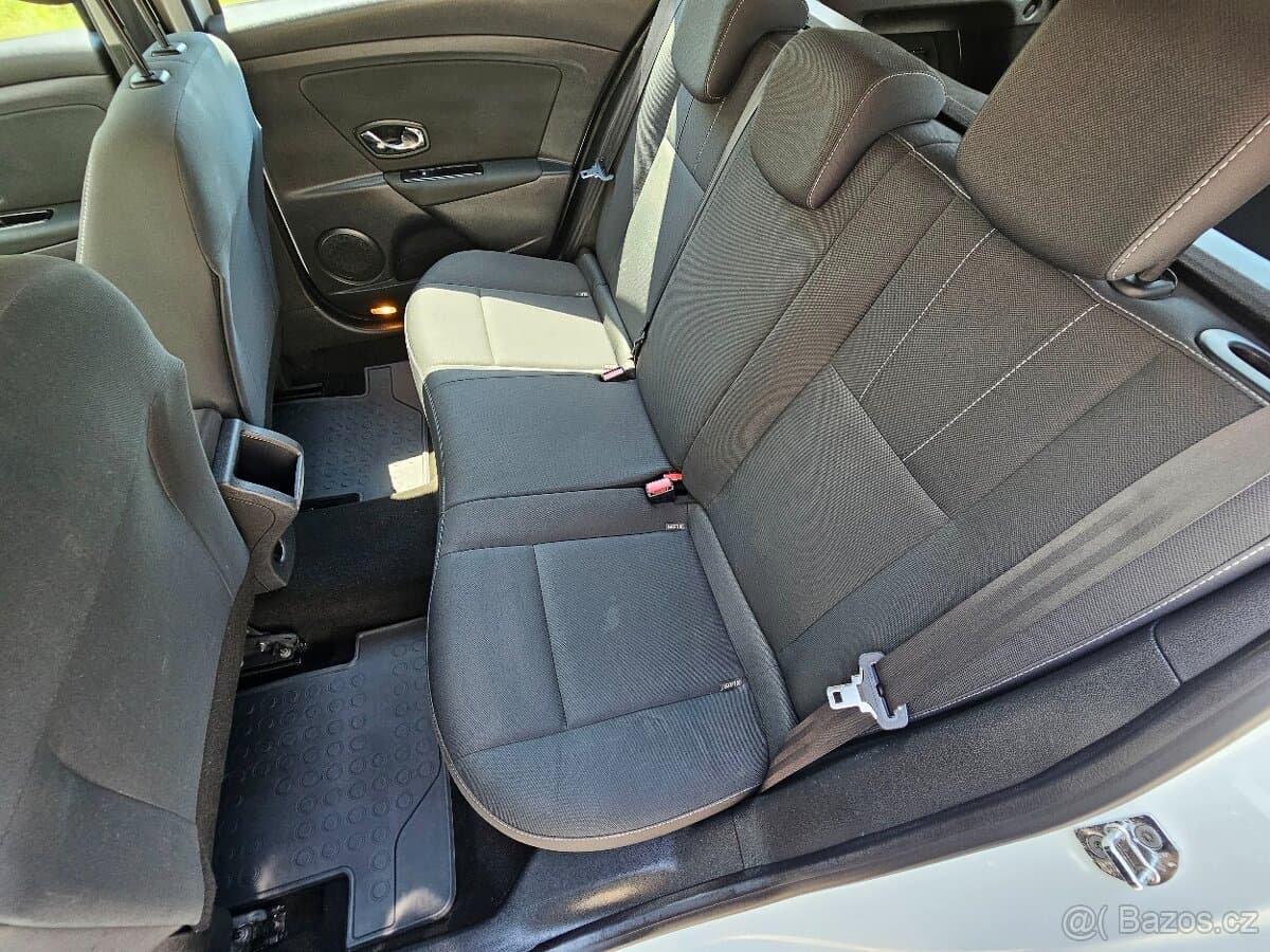 2012 Renault MEGANE - 13
