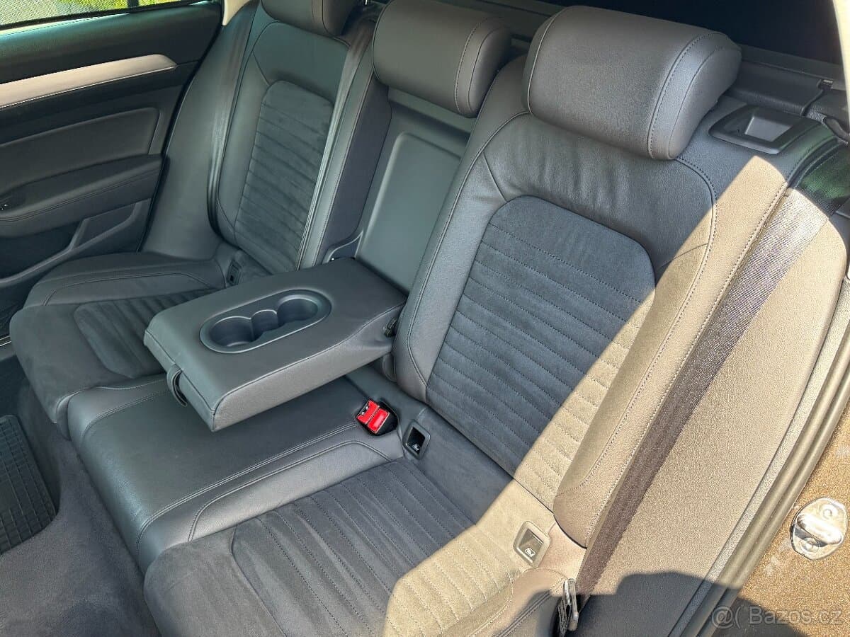 2015 Volkswagen PASSAT - 13