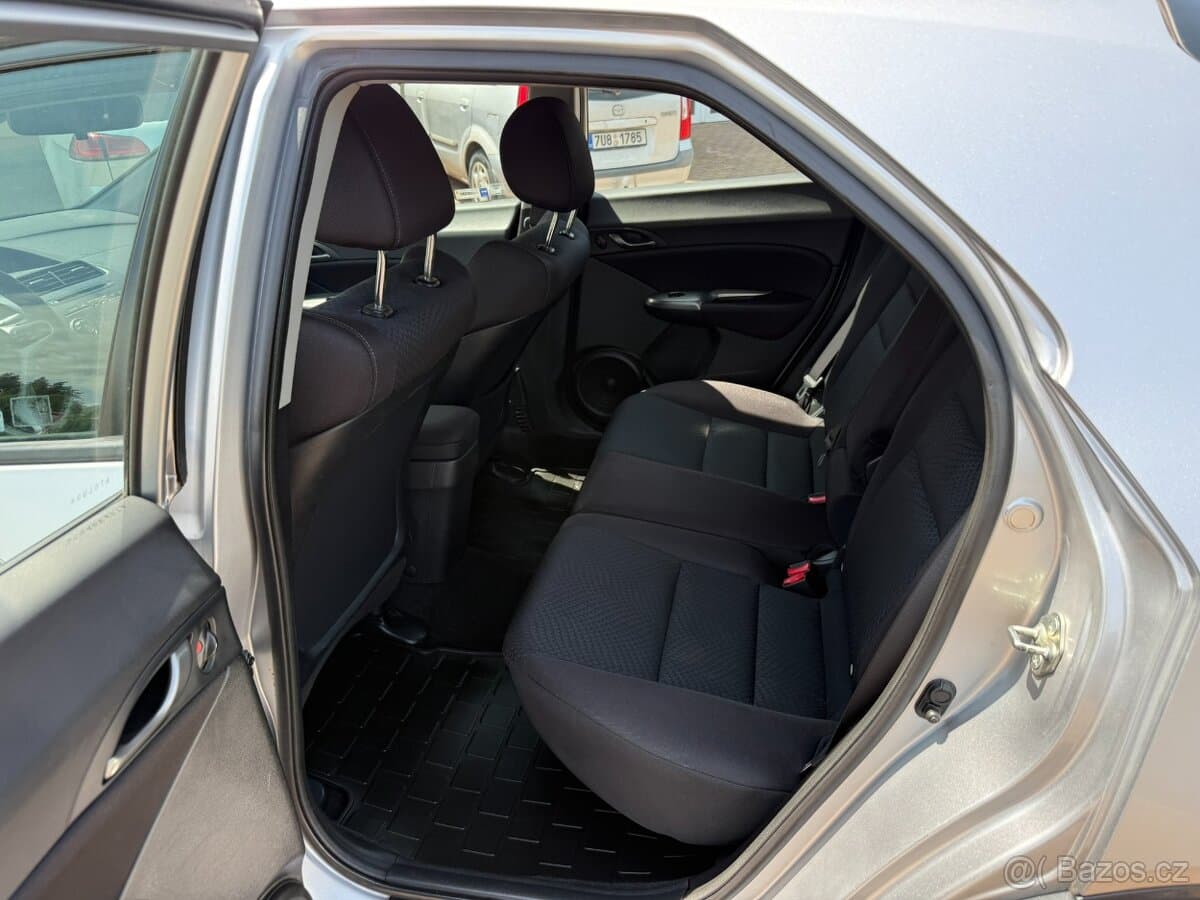2011 Honda CIVIC - 13
