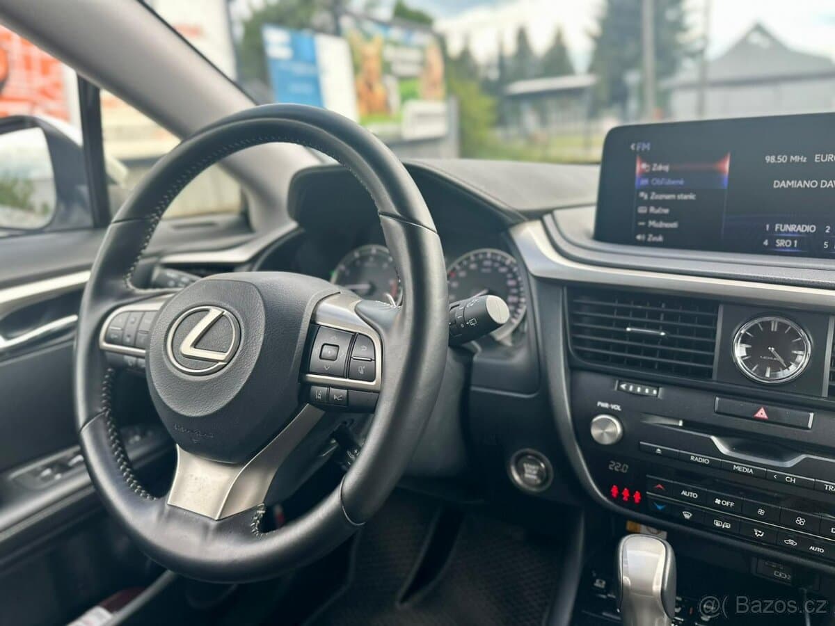 2022 Lexus RX - 13