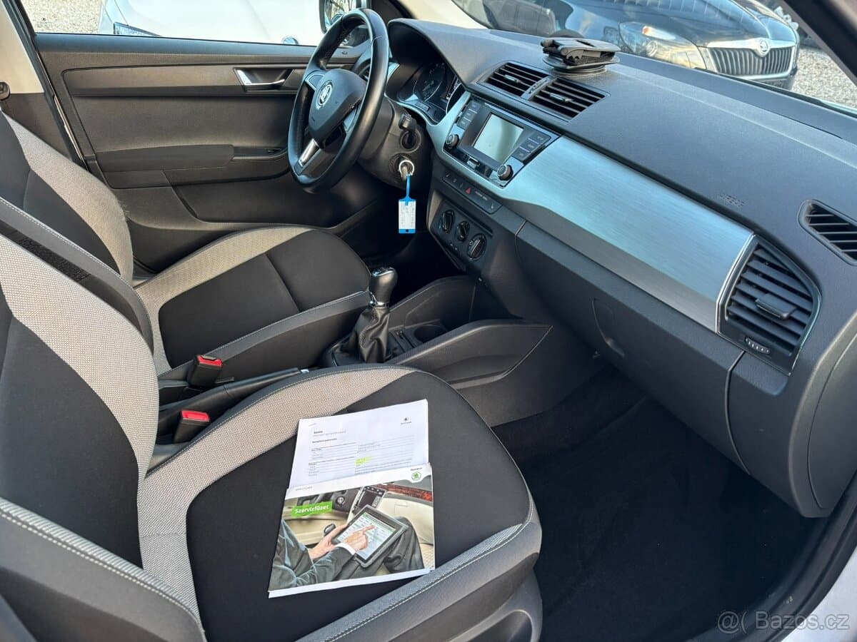 2015 Škoda FABIA - 13