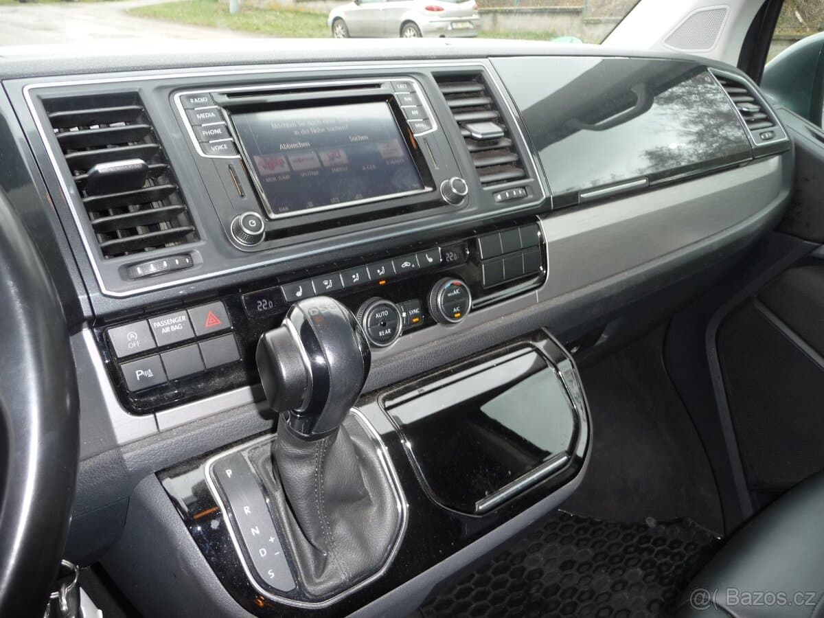 2018 Volkswagen MULTIVAN - 13