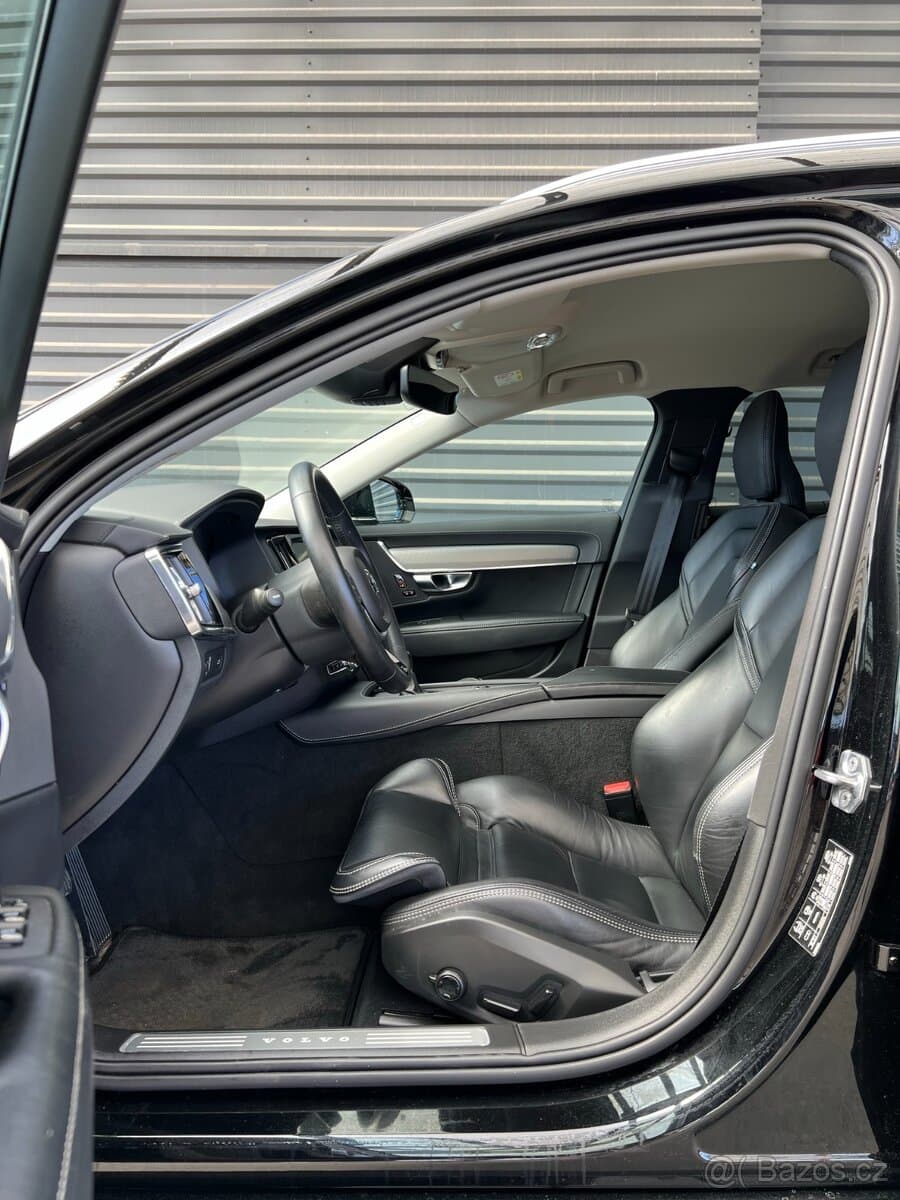 2018 Volvo V90 - 13