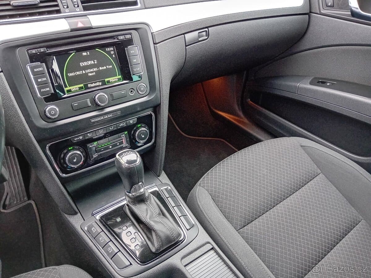 2014 Škoda SUPERB - 13