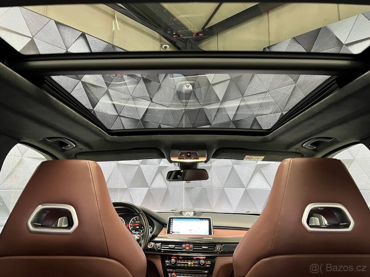 2017 BMW X5 - 13