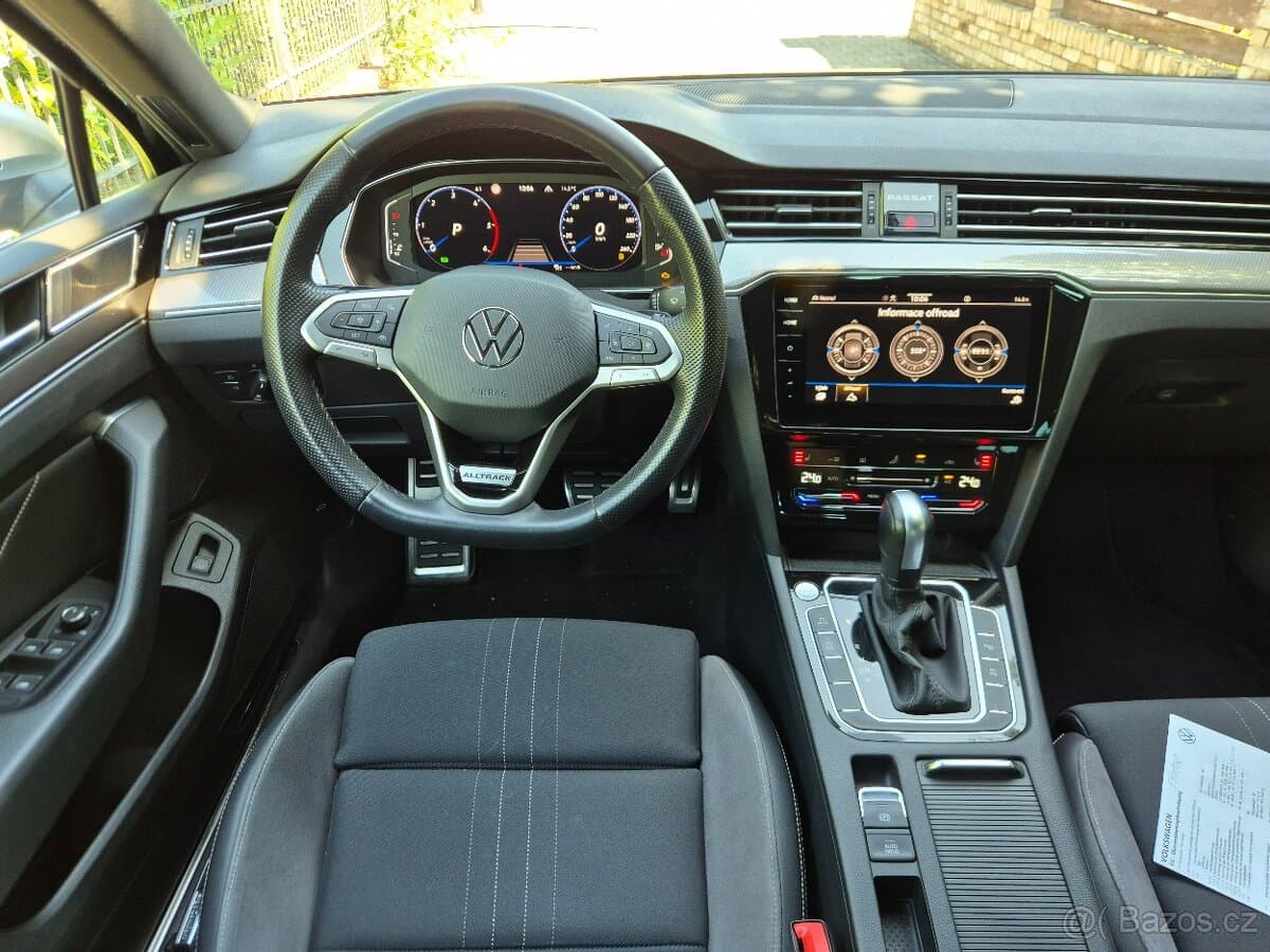 2022 Volkswagen PASSAT - 13