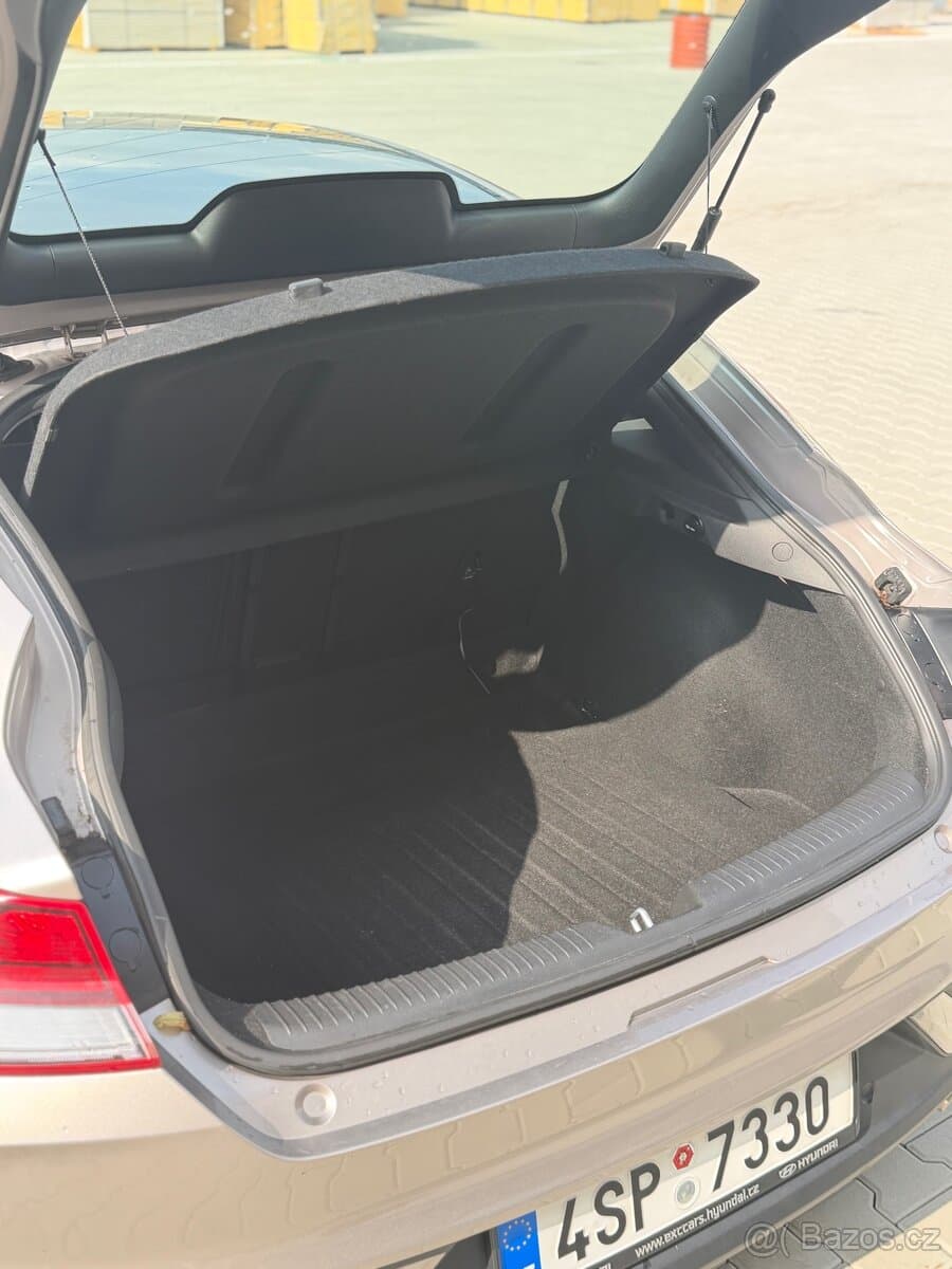 2020 Hyundai i30 - 13