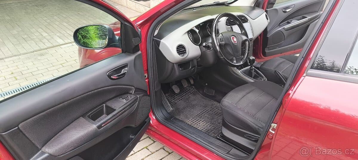 2012 Fiat BRAVO - 13