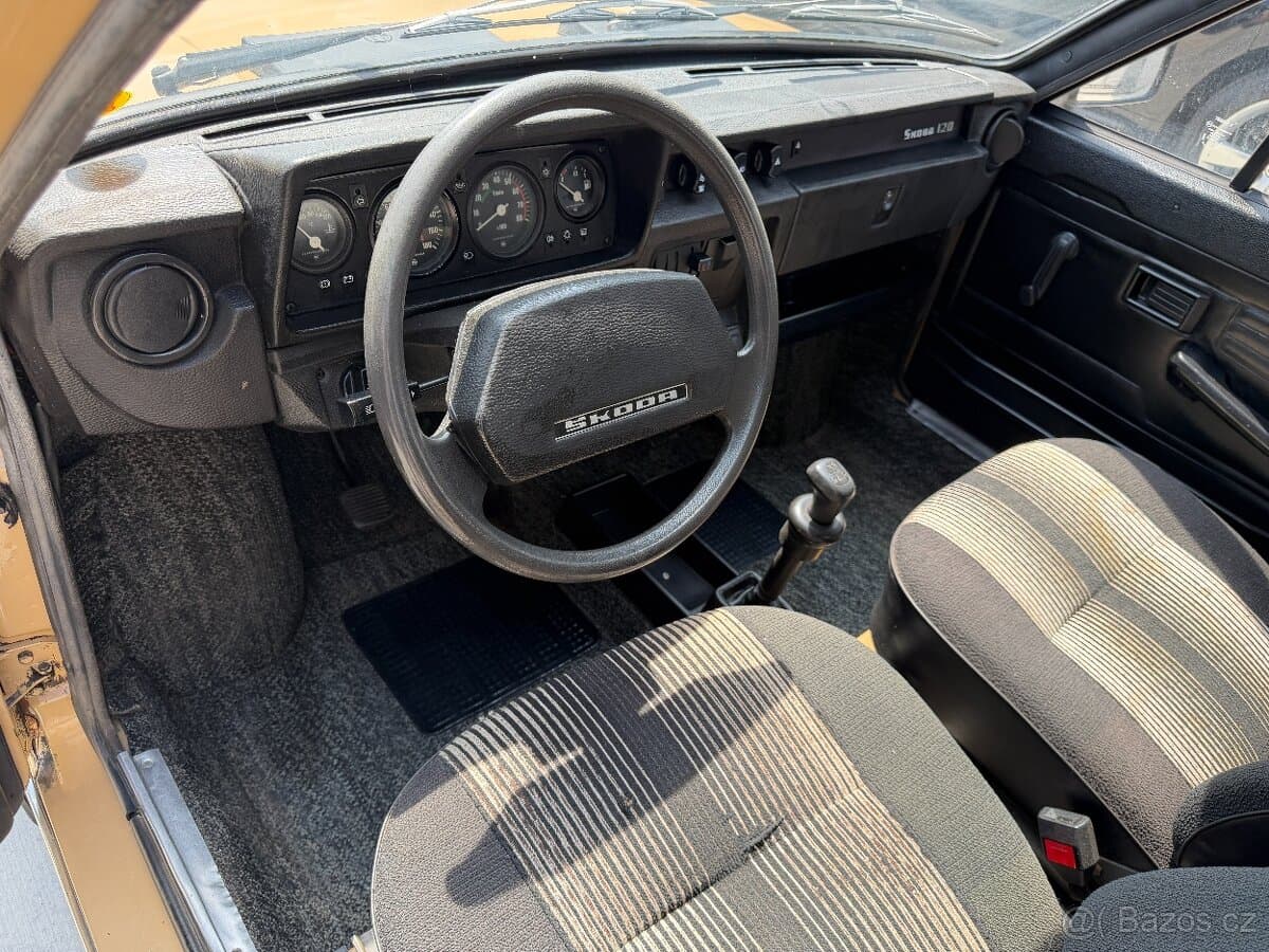 1986 Škoda 120 - 13
