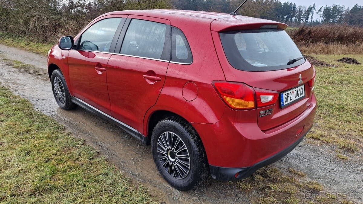 2015 Mitsubishi ASX - 13