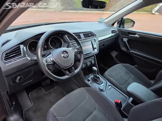 2016 Volkswagen TIGUAN - 13