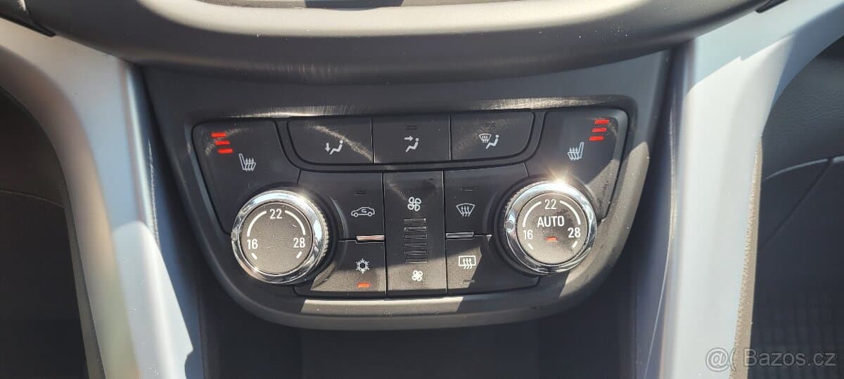 2015 Opel ZAFIRA - 13