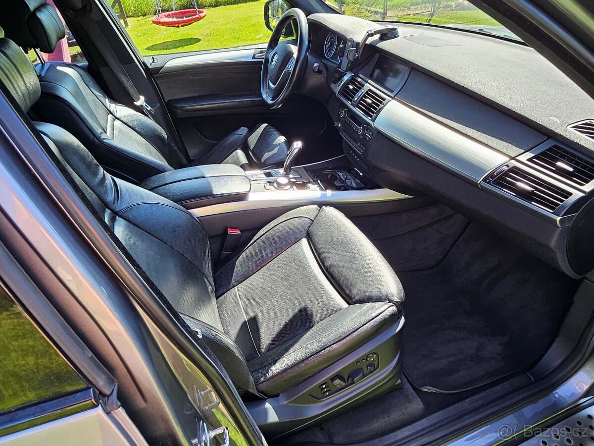 2008 BMW X5 - 13