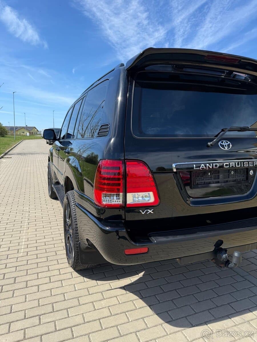 2007 Toyota LAND CRUISER - 13