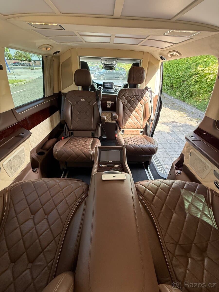 2018 Mercedes-Benz OSTATNÍ - 13