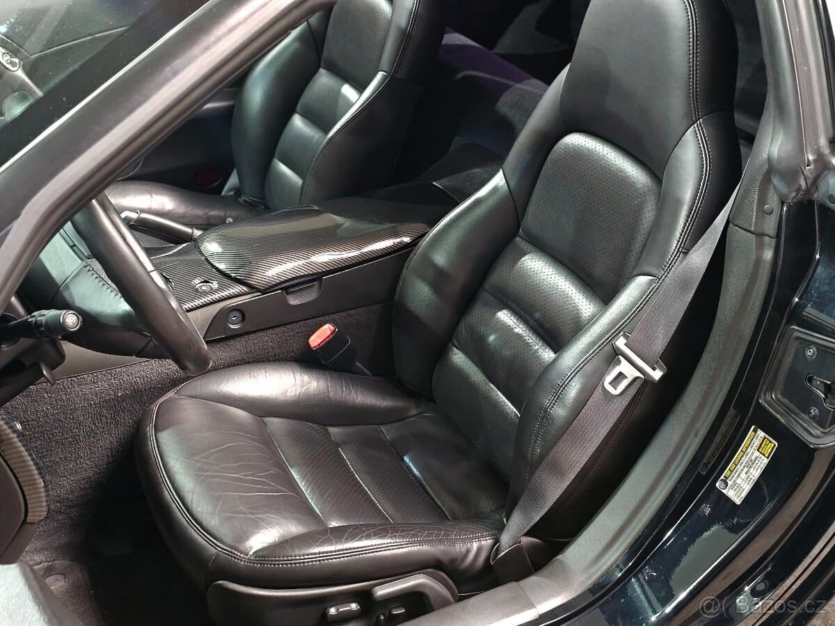 2005 Chevrolet CORVETTE - 13
