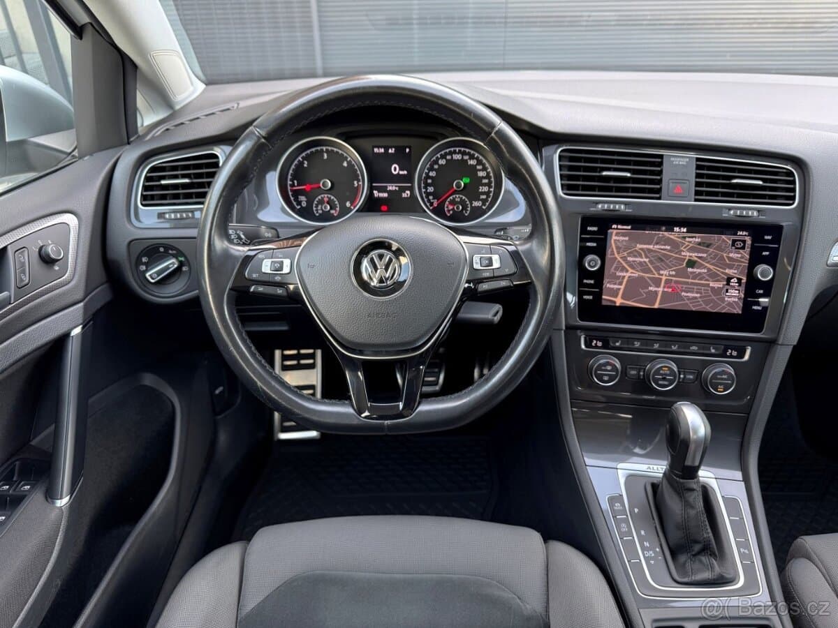 2019 Volkswagen GOLF - 13