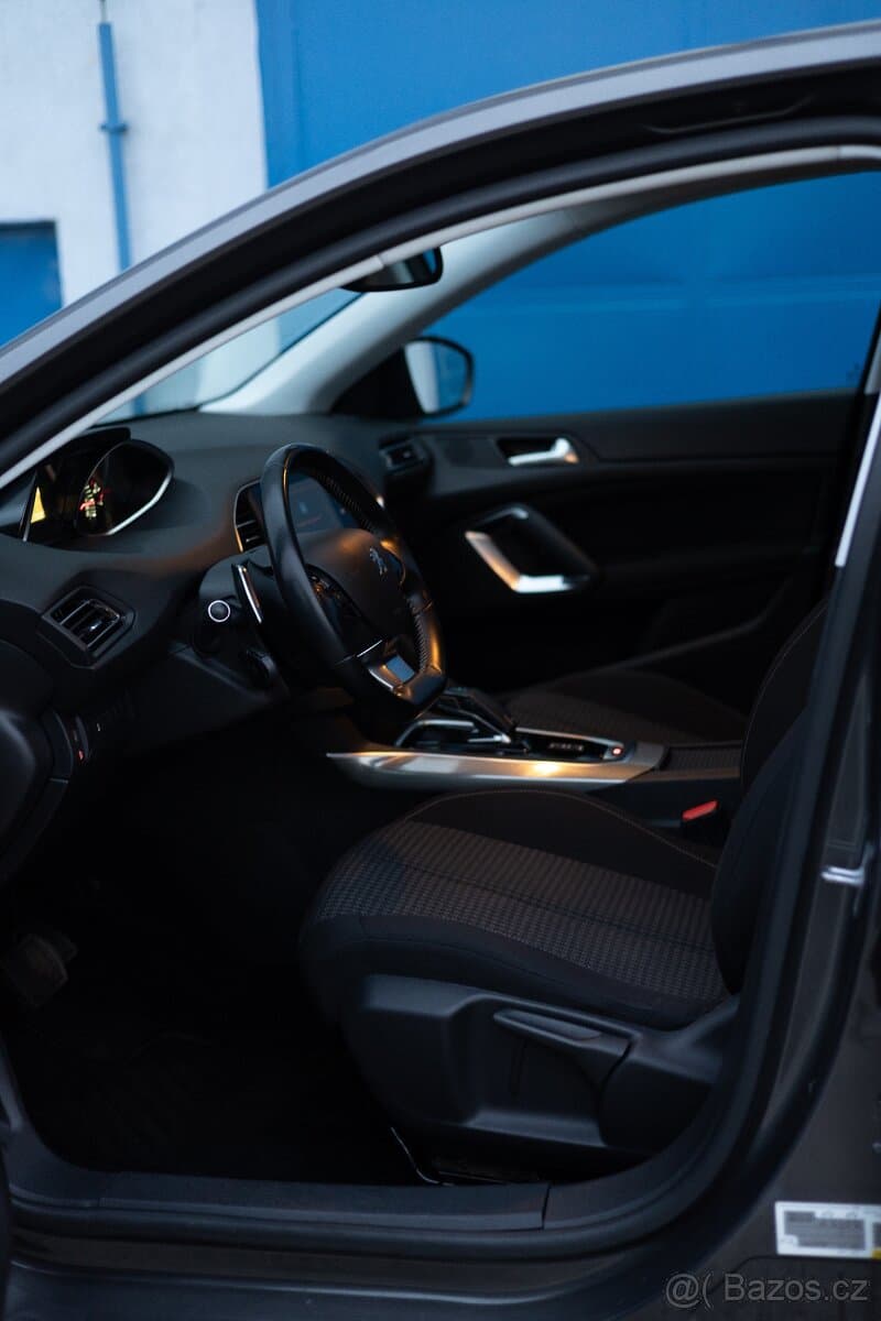 2019 Peugeot 308 - 13