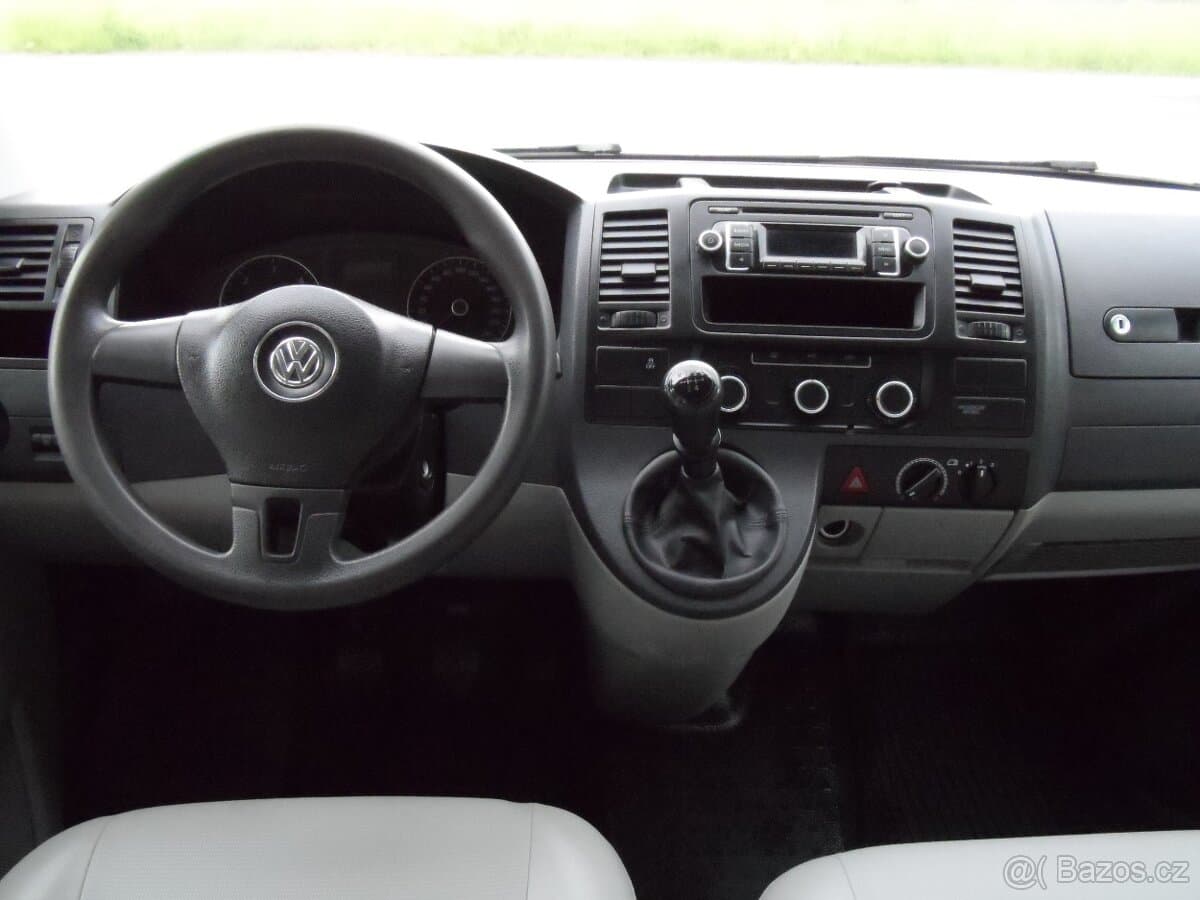 2015 Volkswagen TRANSPORTER - 13