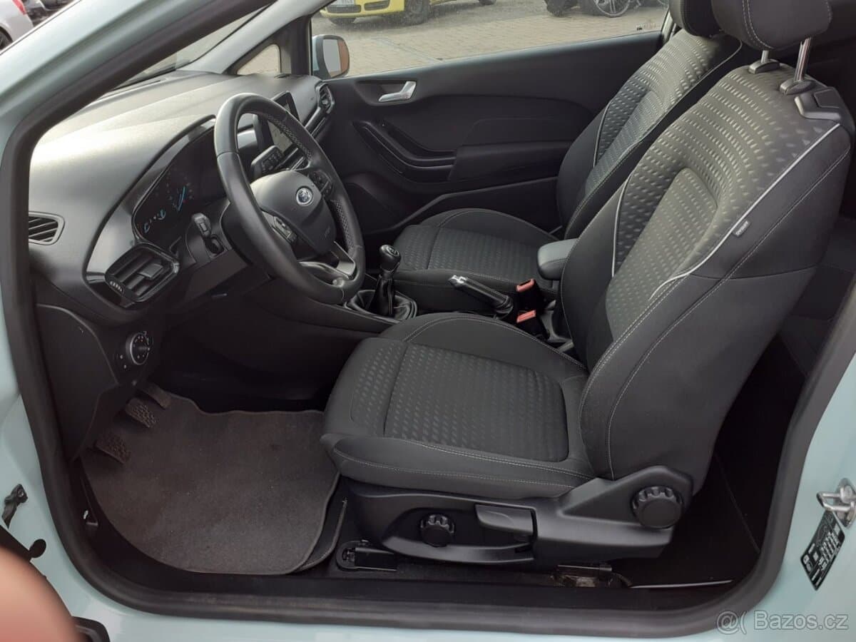2017 Ford FIESTA - 13