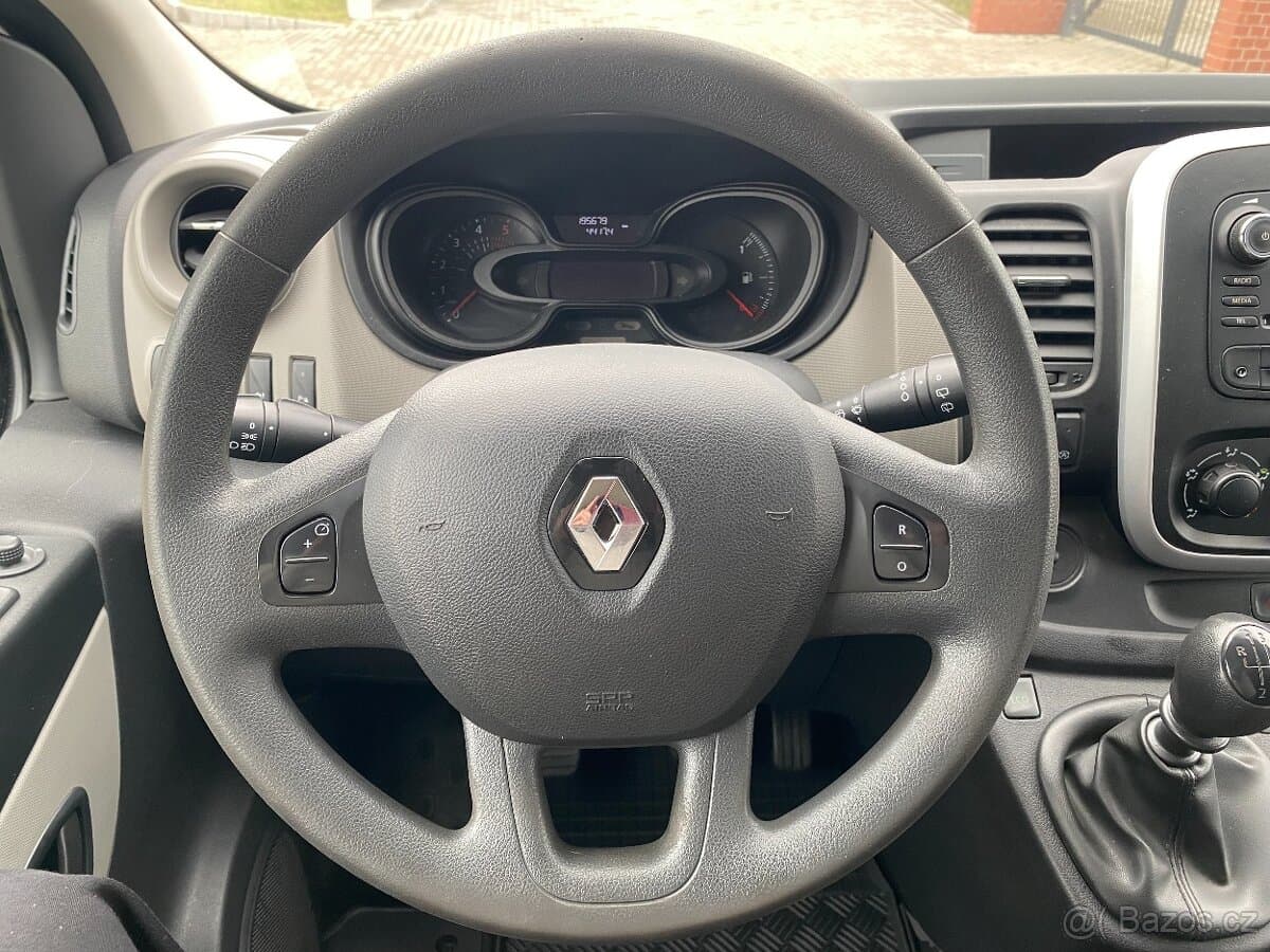 2019 Renault TRAFIC - 13