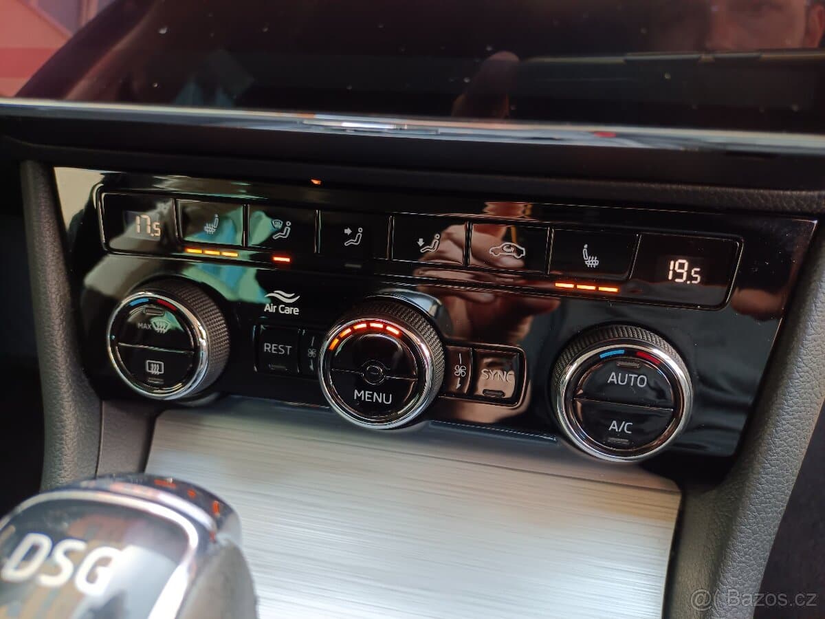 2022 Škoda SUPERB - 13