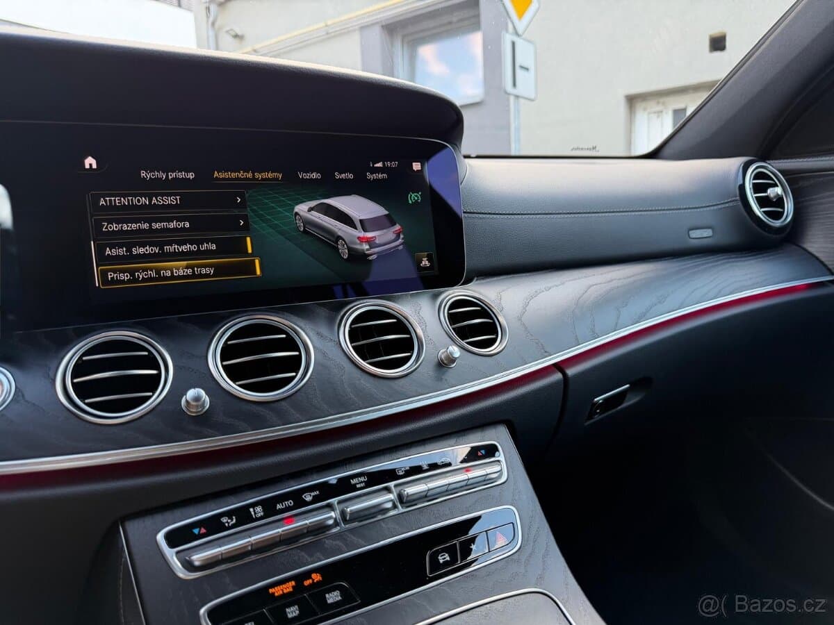 2021 Mercedes-Benz OSTATNÍ - 13