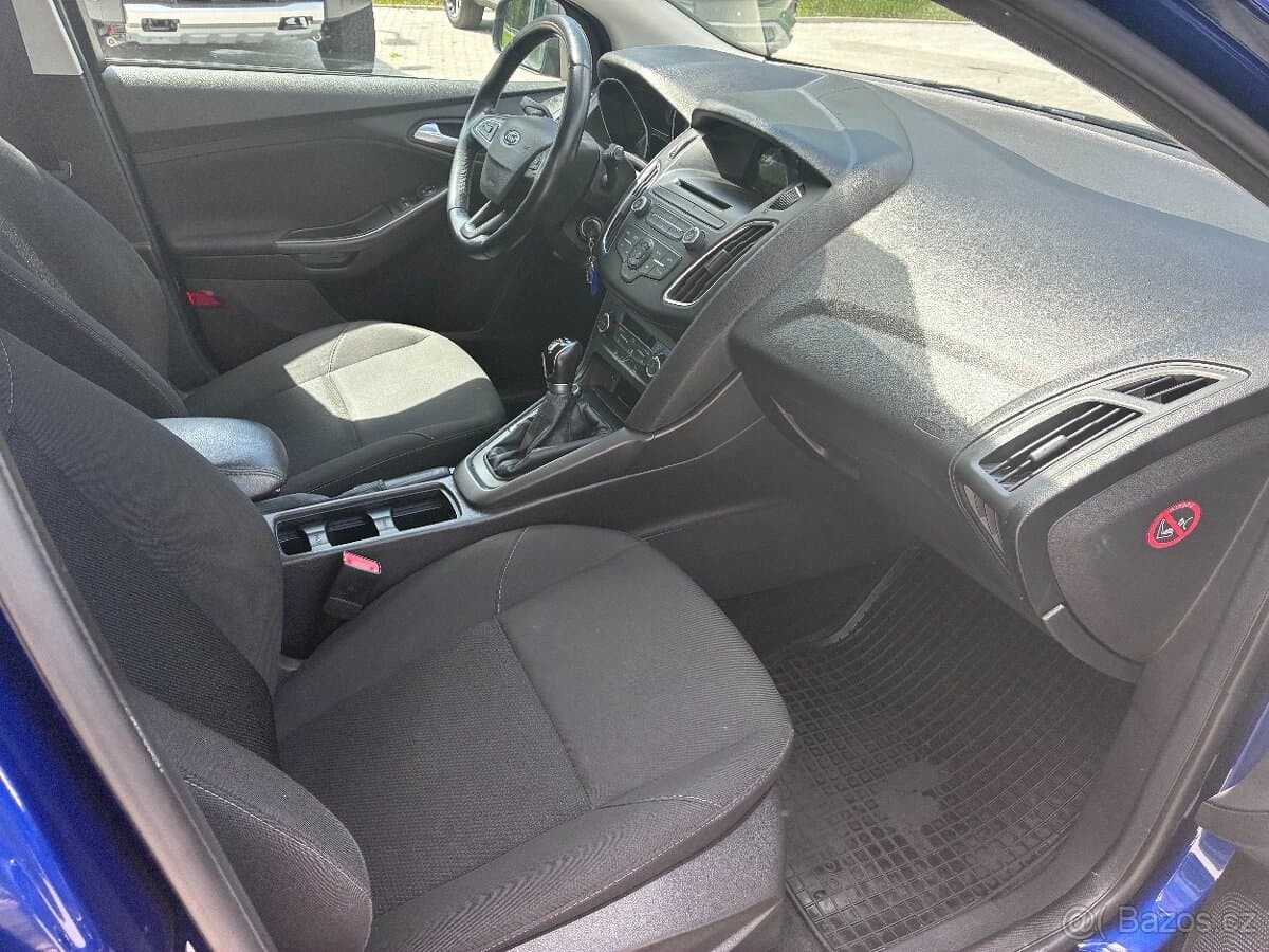 2015 Ford FOCUS - 13