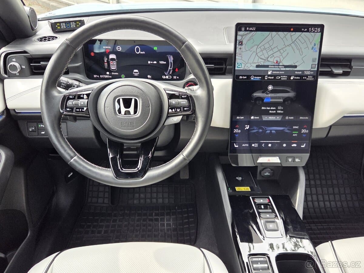 2023 Honda e:Ny1 - 13