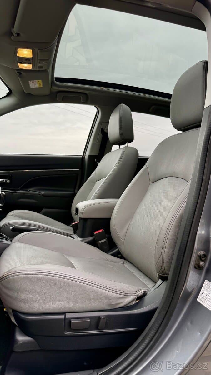 2013 Peugeot 4008 - 13