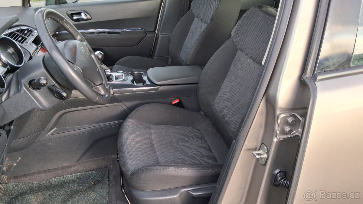 2011 Peugeot 3008 - 13