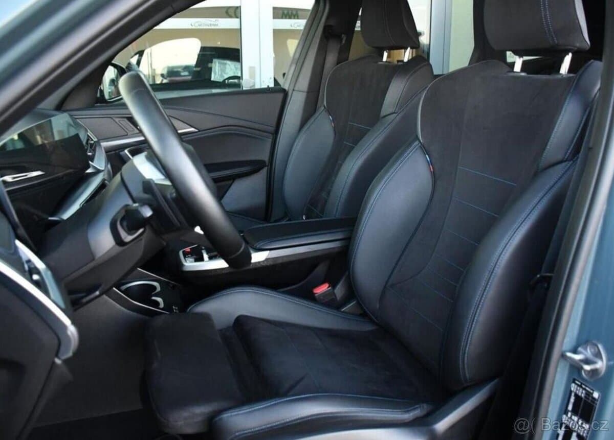 2023 BMW X1 - 13