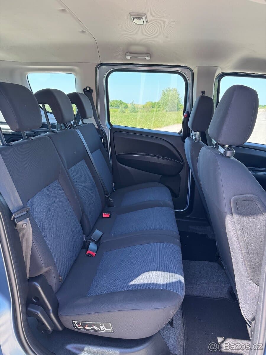 2012 Opel COMBO - 13