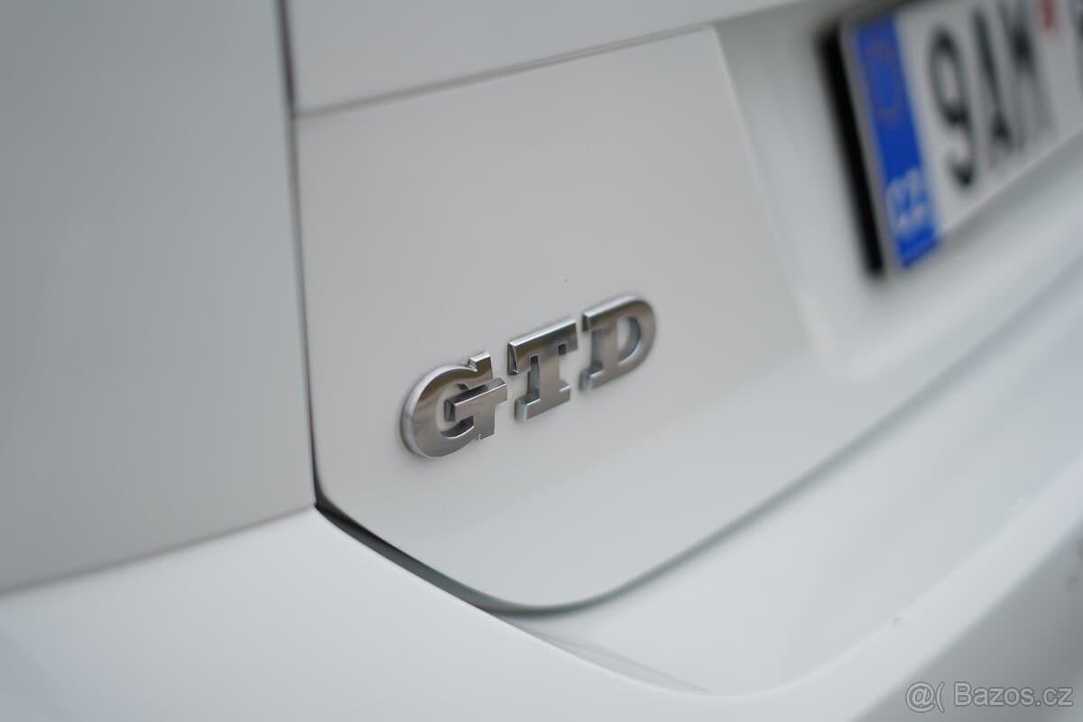 2016 Volkswagen GOLF - 13