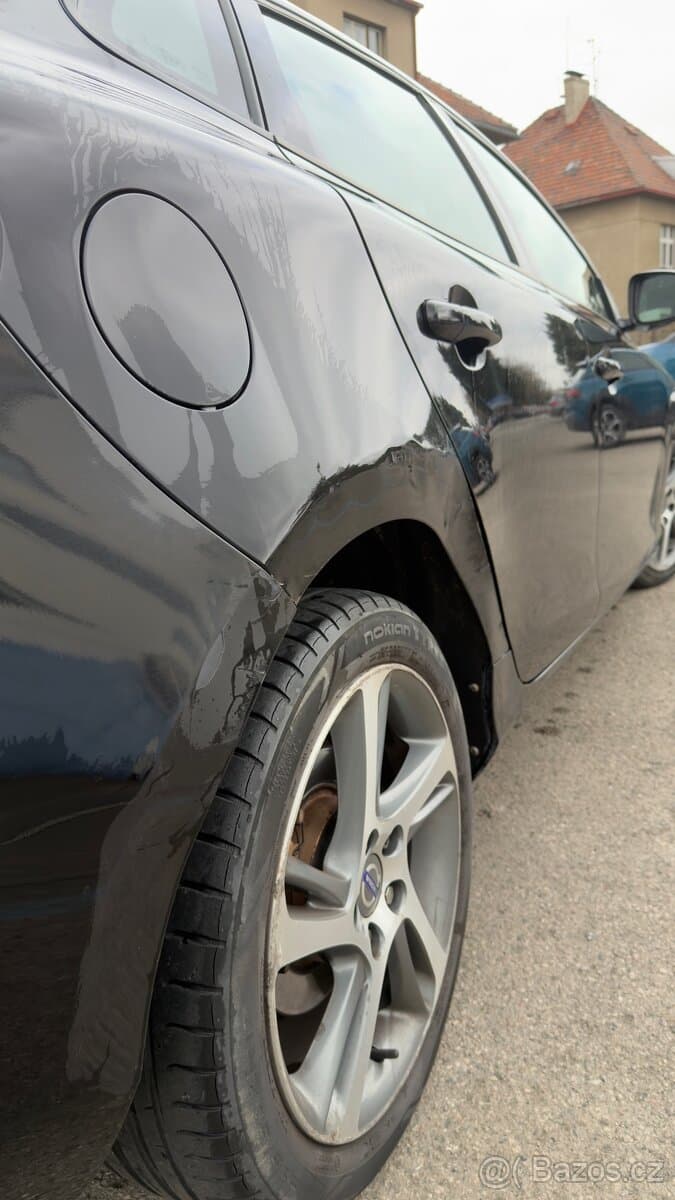 2014 Volvo V40 - 13
