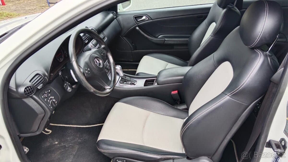 2009 Mercedes-Benz CLC - 13